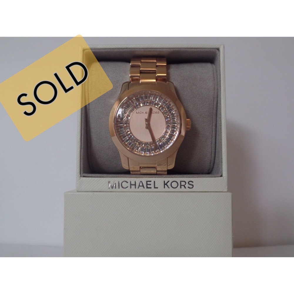 Michael Kors Runway Baguette